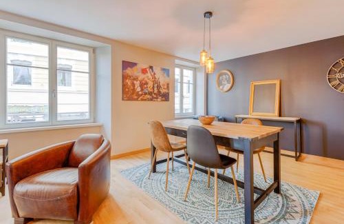 Mulhouse Apartment | Pet-Friendly Retreat at Maison de l'Arsenal - 8.9/10 Rating