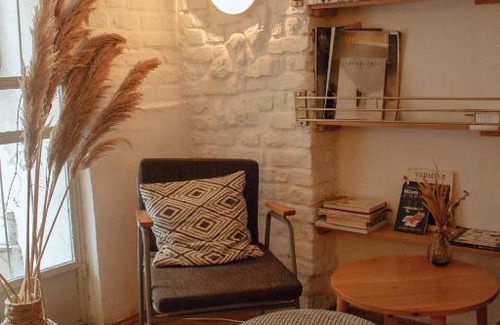Pont-de-Cheruy Apartment | Pet-Friendly Getaway at Maison de la Chenté with Pool
