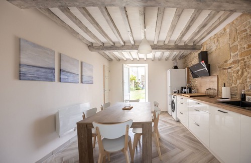 Langrune-sur-Mer House | Cozy Oceanfront Retreat at Maison de la Mer in Lagrune-sur-Mer