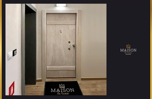Larissa Apartment | Guest Rated 10/10 at Maison De Luxx A3: Pet Friendly Stay