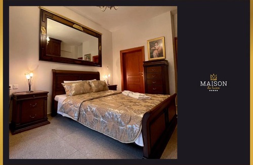 Larissa Apartment | Pet-Friendly Maison De Luxx A5 Apartment in Larissa