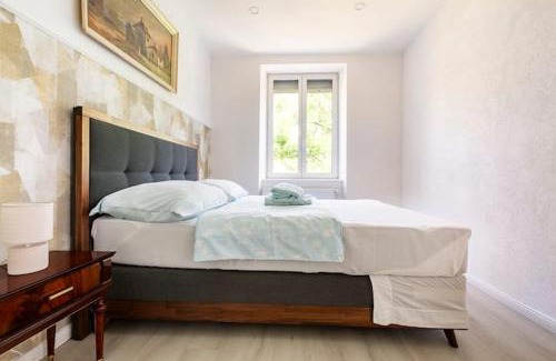 Tramelan Apartment | Maison de Maître