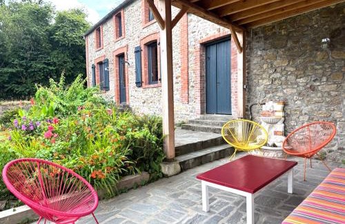 Anneville-en-Saire House | Discover Maison de Mary: Oceanfront Retreat Near the Sea