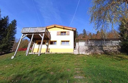 Ventron House | Scenic Maison de montagne with Pet-Friendly Amenities
