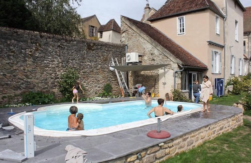 Avallon House | Experience Maison de Noble Nicolas - Jules with Pool & Lake View