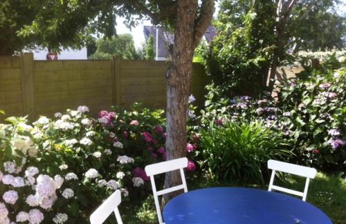 Combrit House | Inviting Maison de pêcheur: Highly Rated & Family-Friendly