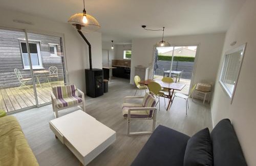 Olonne-sur-Mer House | Cozy Maison de plein pied Near Sea, Marshes & Forest