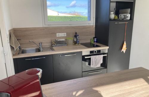 Olonne-sur-Mer House | Cozy Maison de plein pied Near Sea, Marshes & Forest