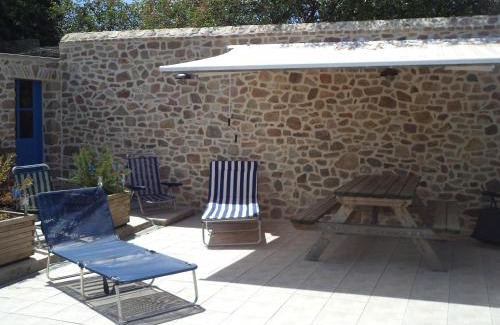 Creances House | Beachside Retreat: Guest Rated 9/10 with Ocean Views