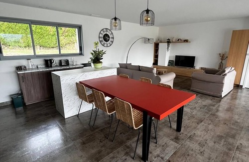 Larressore House | Unforgettable Maison de Vacances in Basque Country