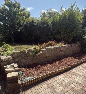 Audierne House | Seaside Family Retreat Close to Beaches - 4-Star Hotel