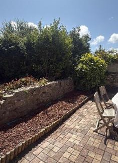 Audierne House | Seaside Family Retreat Close to Beaches - 4-Star Hotel