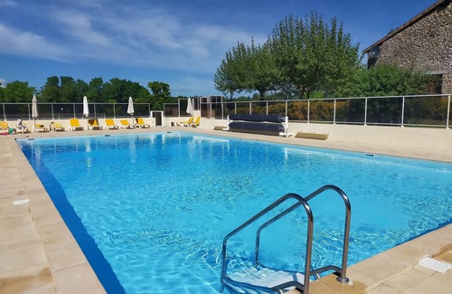 Ecuras House | Experience Maison de Vacances en Sud Charente: Rated 10/10