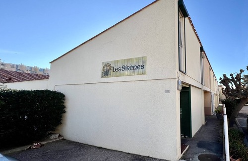 Le Barcares House | Comfortable T2 with Mezzanine in Le Lydia, Barcarès