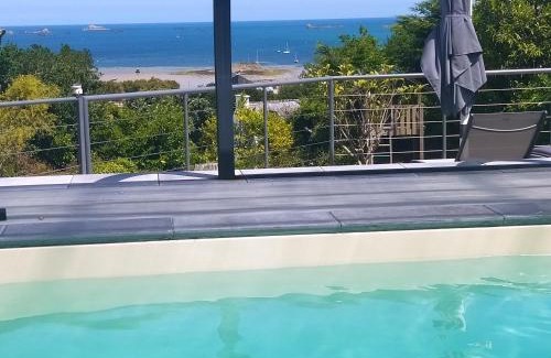 Carantec Villa | Maison de Vacances: Breathtaking Ocean View & Pool Access