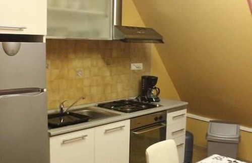 Jassat House | Cozy Stay at Maison de Varennes with Breakfast Included