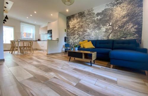 Saint-Nicolas-de-Port House | Waterfront Getaway - Pet and Child Friendly Retreat