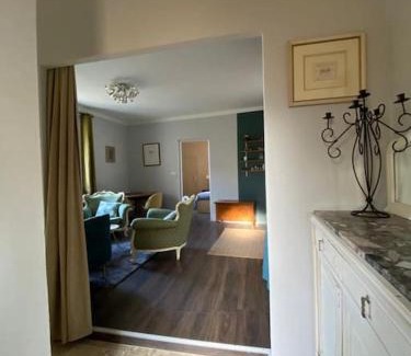 Chateauneuf-du-Pape Apartment | Panoramic Village Retreat with Family-Friendly Amenities