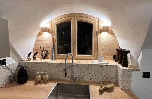 Chantemerle Apartment | Explore Maison de Village Rénovée: Perfect for Families