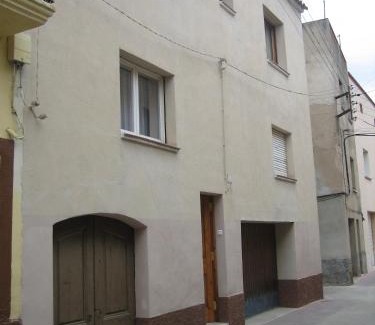 Puigpelat Apartment | Cozy Village Home Steps from the Beach - Pet Friendly Stay