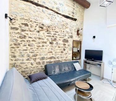 Ribeyret House | Maison de village à Ribeyret 2 à 4 pers à la Montagne WIFI