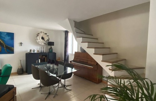 Meyrargues House | Relaxing Village Retreat with Private Pool and Family Amenities
