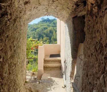 Ricco del Golfo di Spezia House | Tranquil Village Home with Pool Above the Cinque Terre