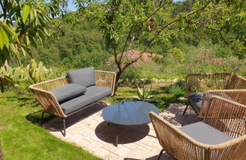 Ricco del Golfo di Spezia House | Tranquil Village Home with Pool Above the Cinque Terre