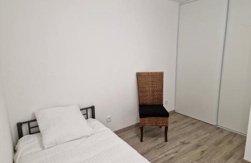 Sainte-Tulle Apartment | Charming Maison de Village en Provence: Guest Rated 8.1/10