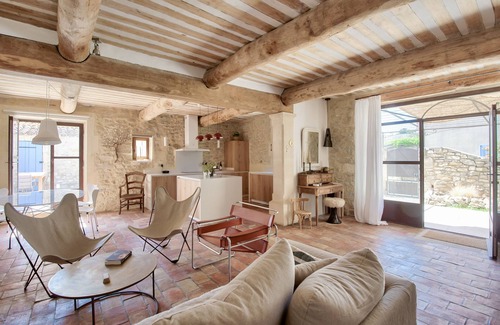 Aureille House | Charming Maison de Village with Pool in the Alpilles