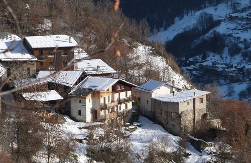 Great Alpine Road House | Top-Rated Maison de Village Entrée Vanoise with Pool & Spa