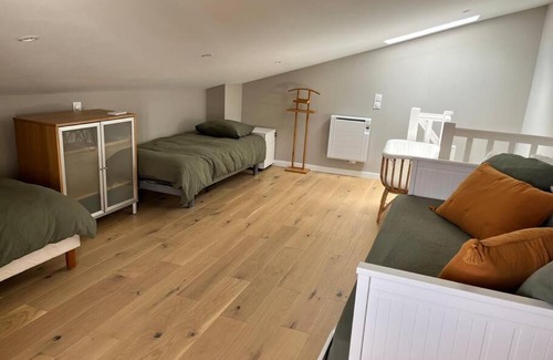 Messery House | Charming Maison de village: Child-Friendly & Highly Rated