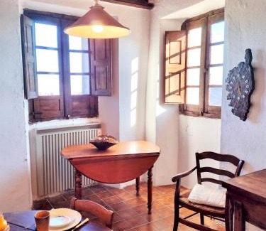 Piedicorte-di-Gaggio Villa | Charming Maison de village in Piedicorti di Gaggio