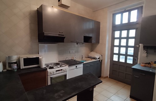 Perrier House | Charming Maison de Village with Pool and Family Amenities