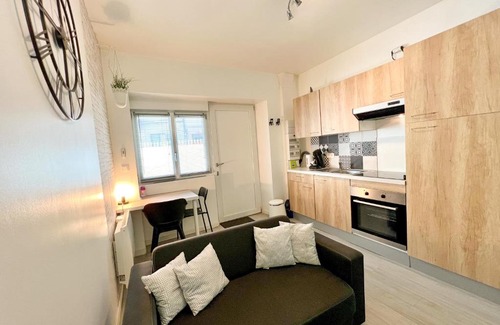 Perigueux Apartment | Discover MAISON DE VILLE: Family-Friendly Stay in Centre Ville