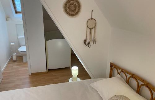 Chablis Apartment | Cozy Townhouse with Free Parking for Families and Pets