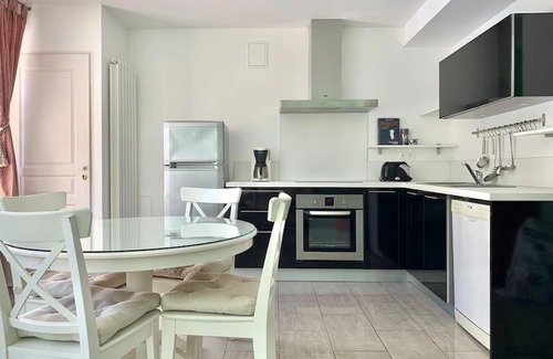 Pons House | Cozy Townhouse with Pool & Pet-Friendly Amenities