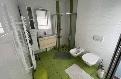 Raches House | Discover Maison des Loup-sticks: Pet-Friendly Retreat