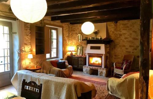 Veyrac House | Discover Maison des Séquoias: Pet & Child Friendly Haven