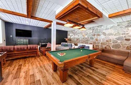 Saint Donat House | Relaxing Lakeside Retreat with Spa, Beach & Pet-Friendly Perks