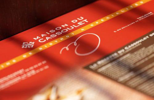 Castelnaudary Hotel | Pet-Friendly Retreat at Maison du Cassoulet with Dining