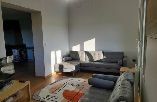 Loire Layon Aubance House | Family-Friendly Maison du Domaine: Perfect for Your Getaway