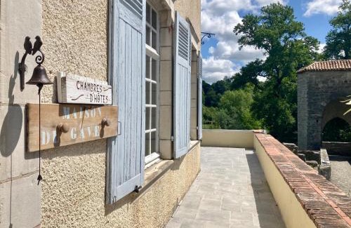 Sauveterre-de-Bearn Bed & Breakfast | Inviting Maison du Gave: Oceanfront Escape with Spa