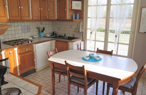 Saint-Rabier House | Pet-Friendly Maison du Lac with Lake Views & Spa Amenities