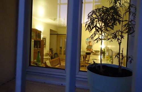 Nezignan-L'Eveque House | Top-Rated Maison du Midi with Breakfast & Family Amenities