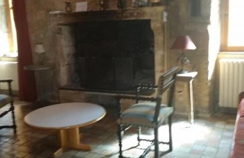 Crannes-en-Champagne House | Beautiful Maison du XVe with Private Bar and Garden