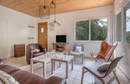 Saint-Michel-Chef-Chef House | Relax at Maison Dune et Forêt, Steps from the Ocean