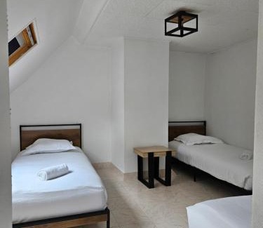Orbigny House | Maison Ed'Or: Family-Friendly Getaway Near Beauval Zoo