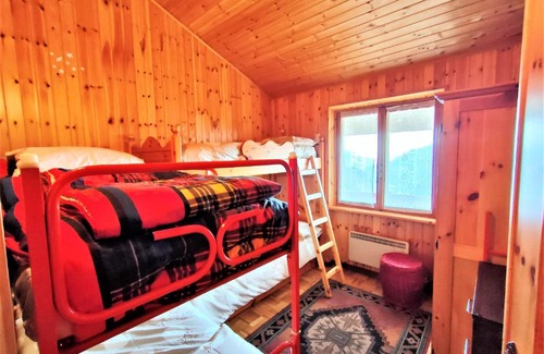 Mongnod Apartment | Discover Maison Elios: Family-Friendly Retreat in Torgnon