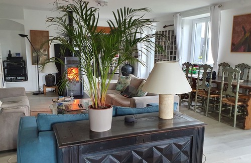 Antrenas House | Maison en Pierre de 180 m2 sur les Pentes de L'aubrac